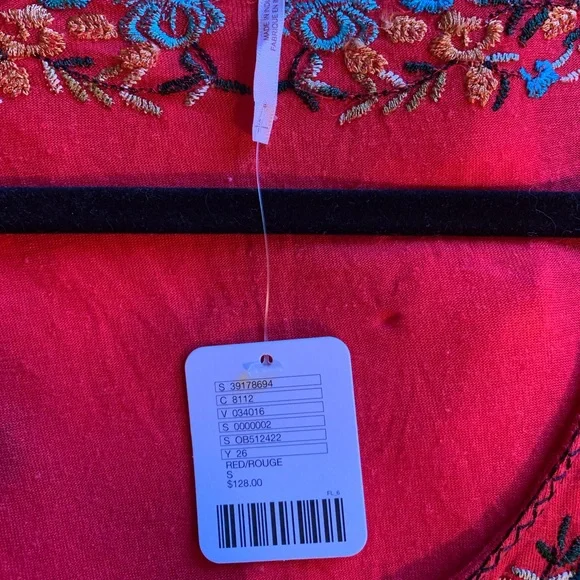 Free People Bohemian Red Embroidered Billowy Puff Bell Sleeve Top NWT - Picture 8 of 8